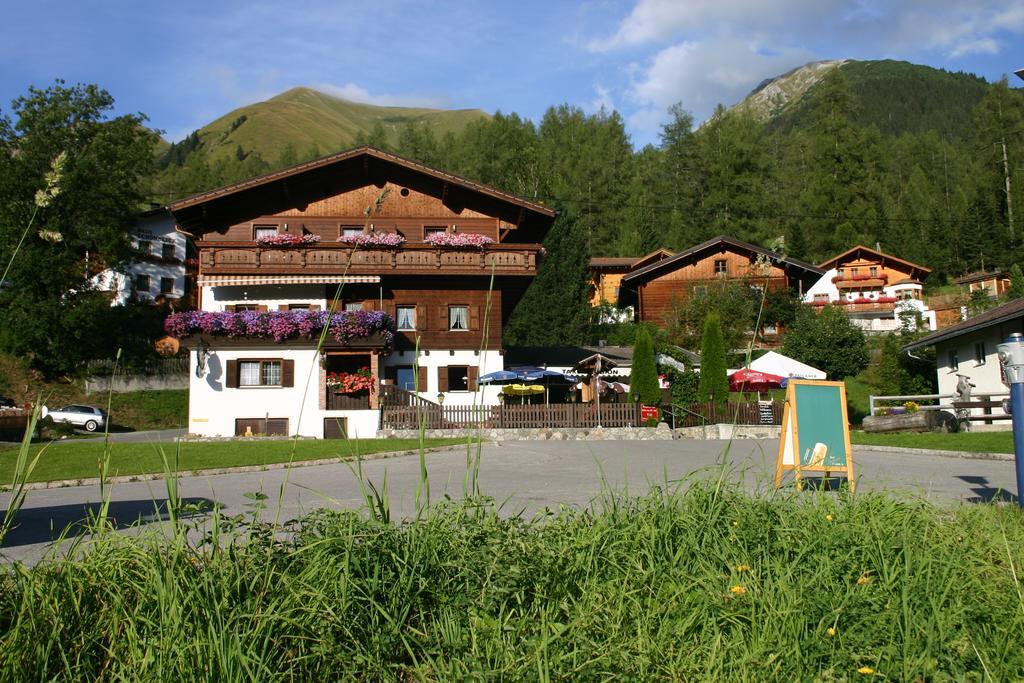 Gasthof "Zur Gemuetlichkeit" Bschlabs Exterior photo